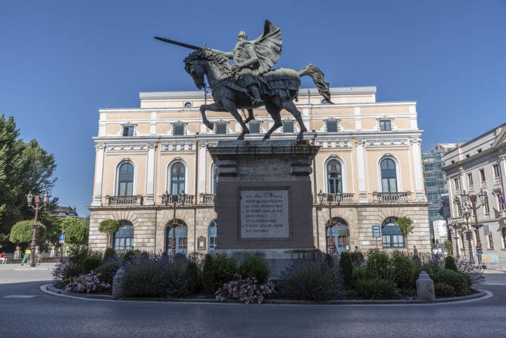 53 - Burgos - ciudad - monumento al Cid